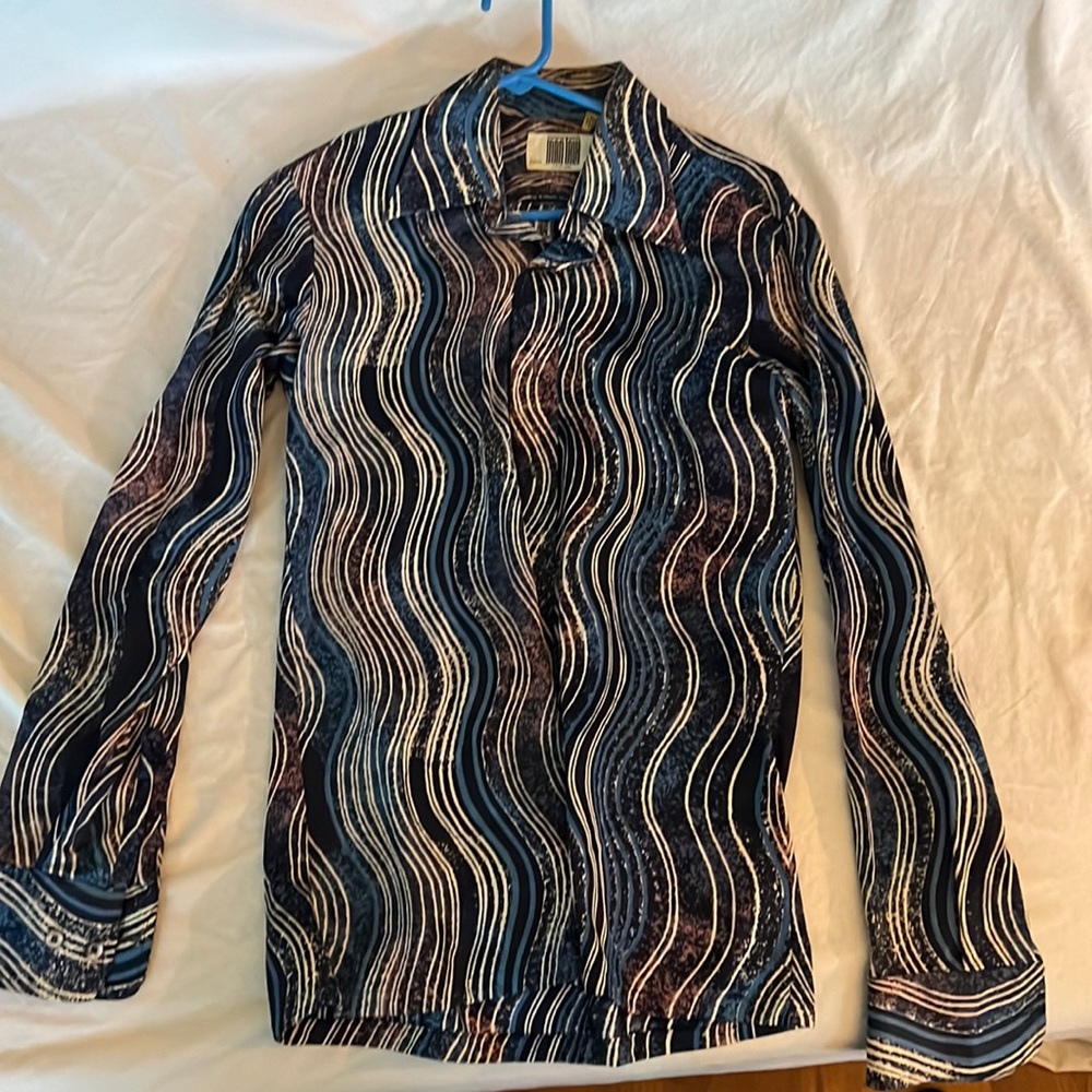 Vintage ManTalk button down shirt. Size medium